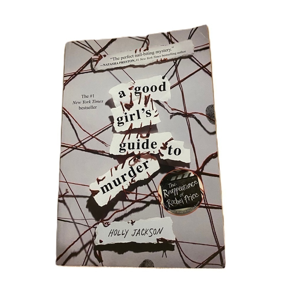 A Good Girl’s Guide to Murder Paperback Book Holly Jackson